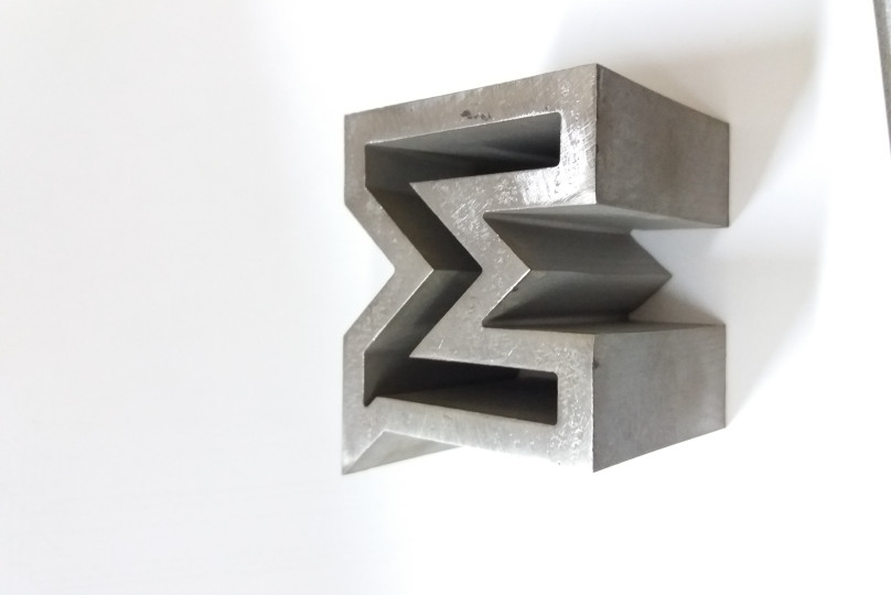 Гидрорезка