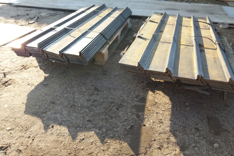 Использование металлокаркаса при отделке фасада