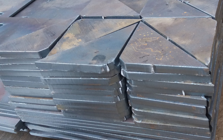 Плазменная резка черной стали