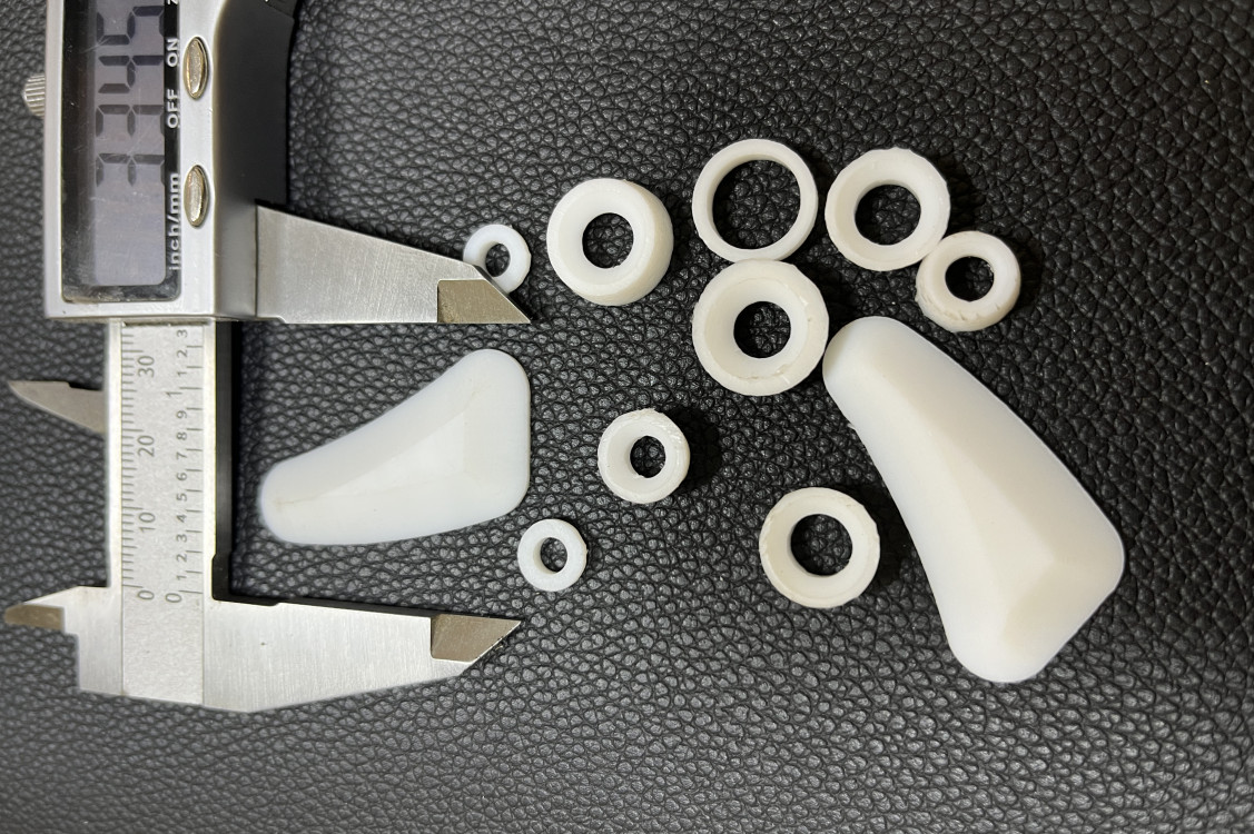 Обработка фторопласта (ПТФЭ) - высокоточное изготовление деталей