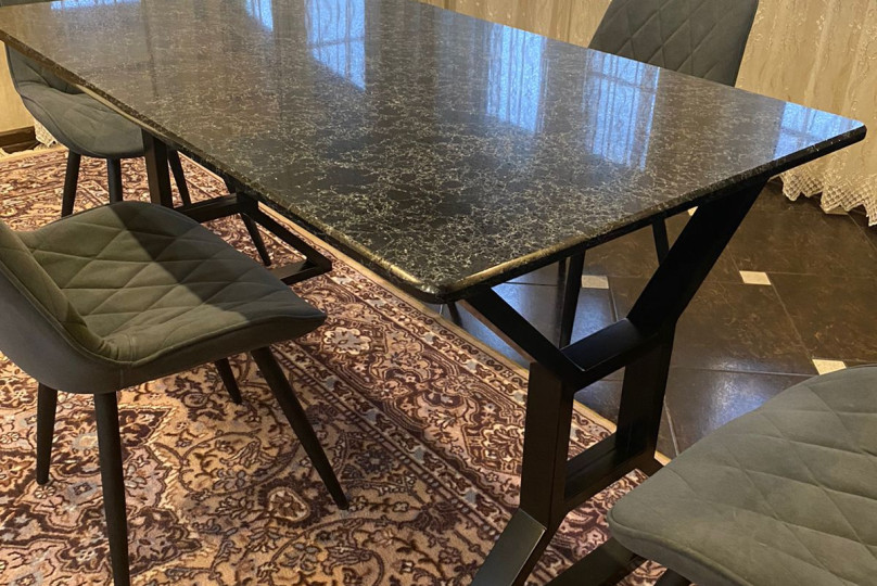 Журнальный столик в Москве