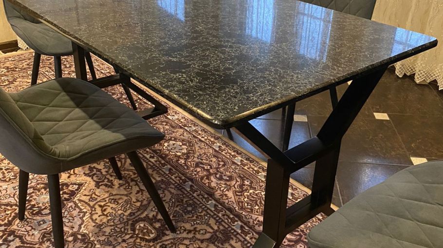 Журнальный столик в Москве