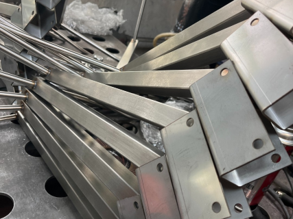 Вешало для хоккейного обмундирования